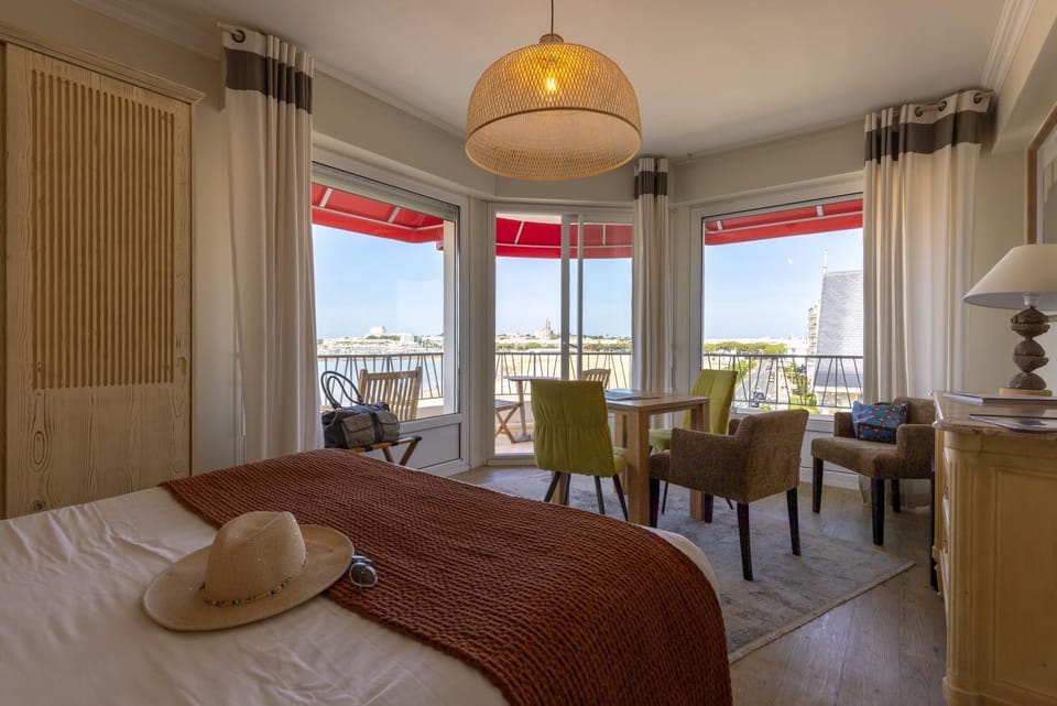 Family Golf Hotel Hotel in Royan