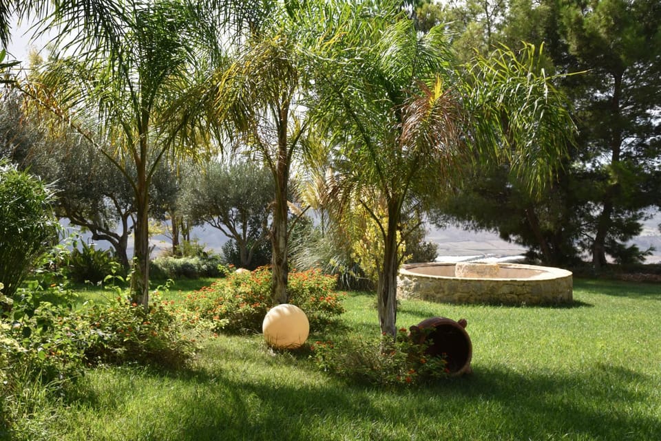 Spring, Day, Natural landscape, Summer, Garden, Solarium, Garden view