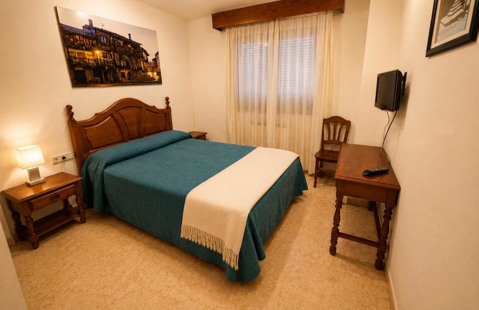 Hostal San Blas Bed and Breakfast in Castile and León