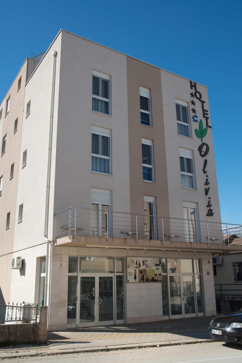 Property building, Facade/entrance