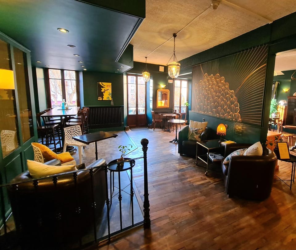 Lobby or reception, Seating area, Breakfast