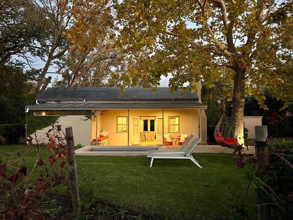 La Chataigne Wines & Guest Cottages Chalet in Western Cape