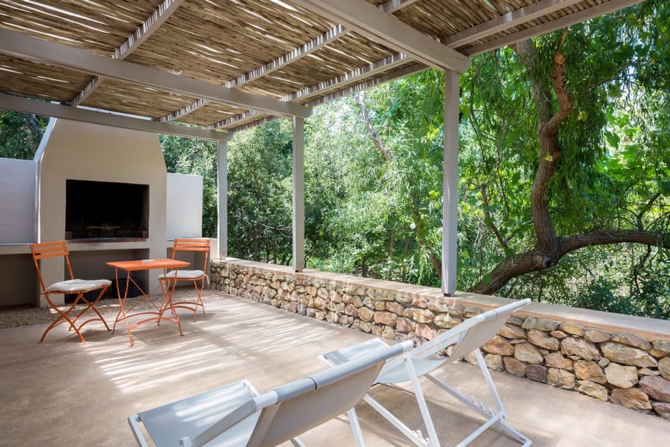 Patio, BBQ facilities, Balcony/Terrace
