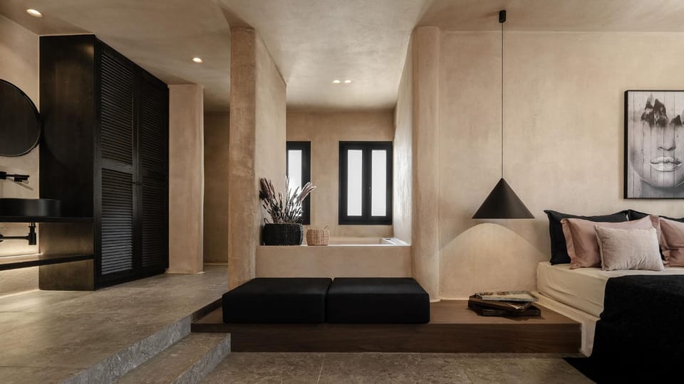 Bed, Living room, Seating area, Bedroom