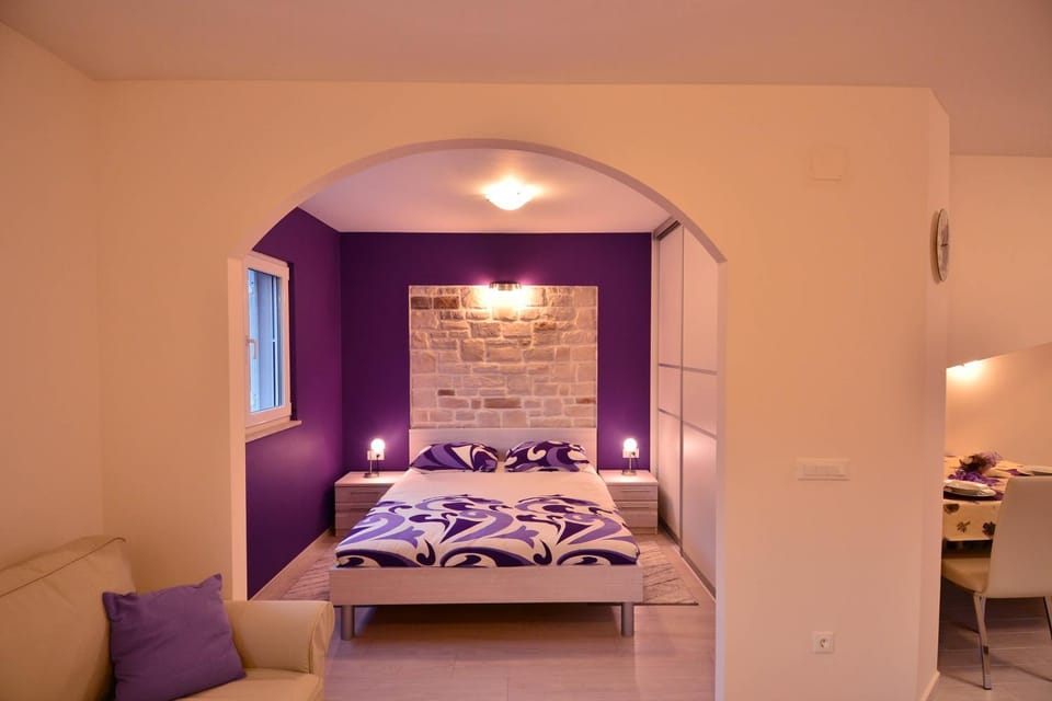 Modern Studio Dubrovnik, Great Location, Air Conditioning Apartment in Dubrovnik