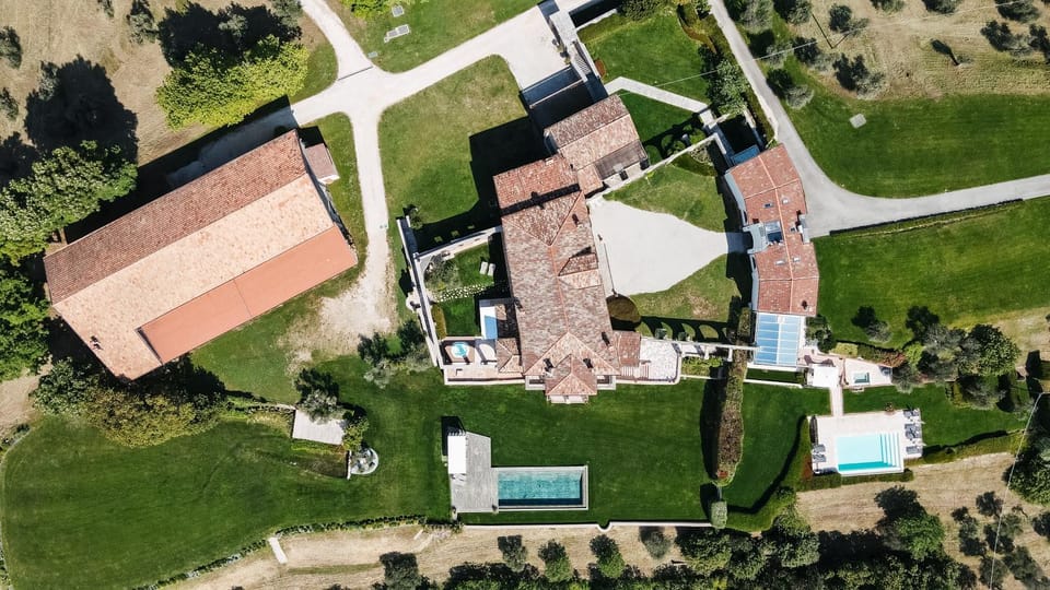 Property building, Swimming pool