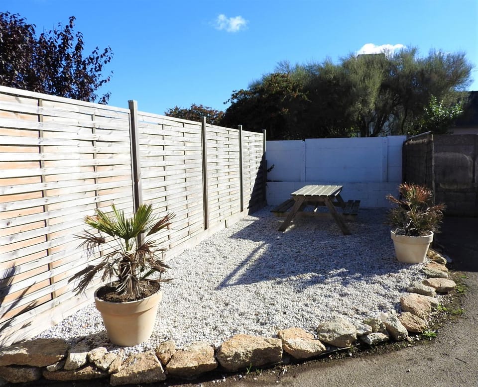 BBQ facilities, Balcony/Terrace