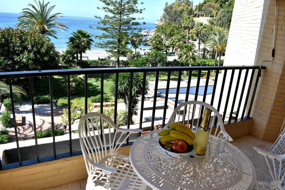 Balcony/Terrace, Pool view