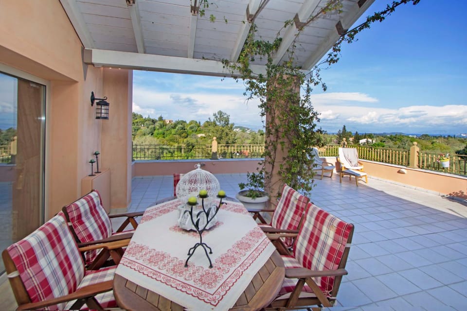 Balcony/Terrace, Balcony/Terrace