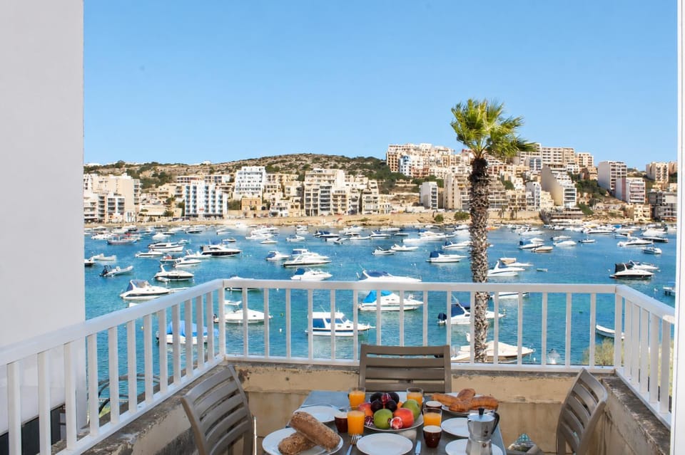 View (from property/room), Balcony/Terrace, Sea view