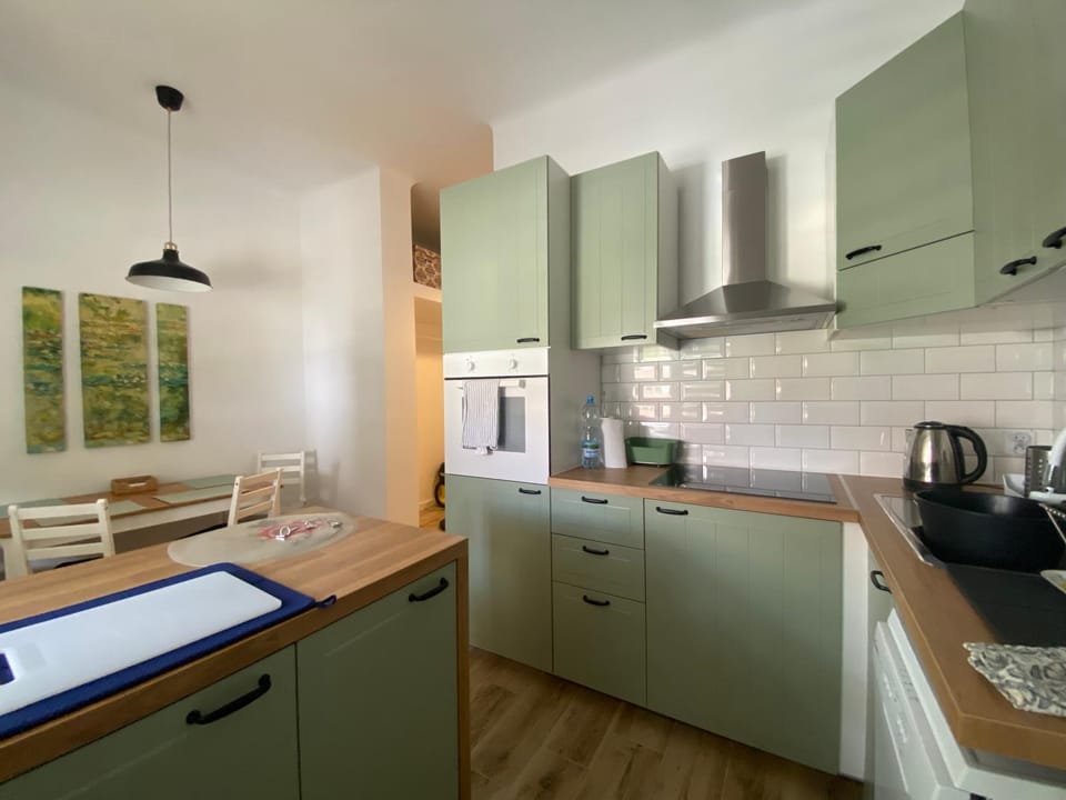 Kitchen or kitchenette, Dining area, kitchen, kitchen