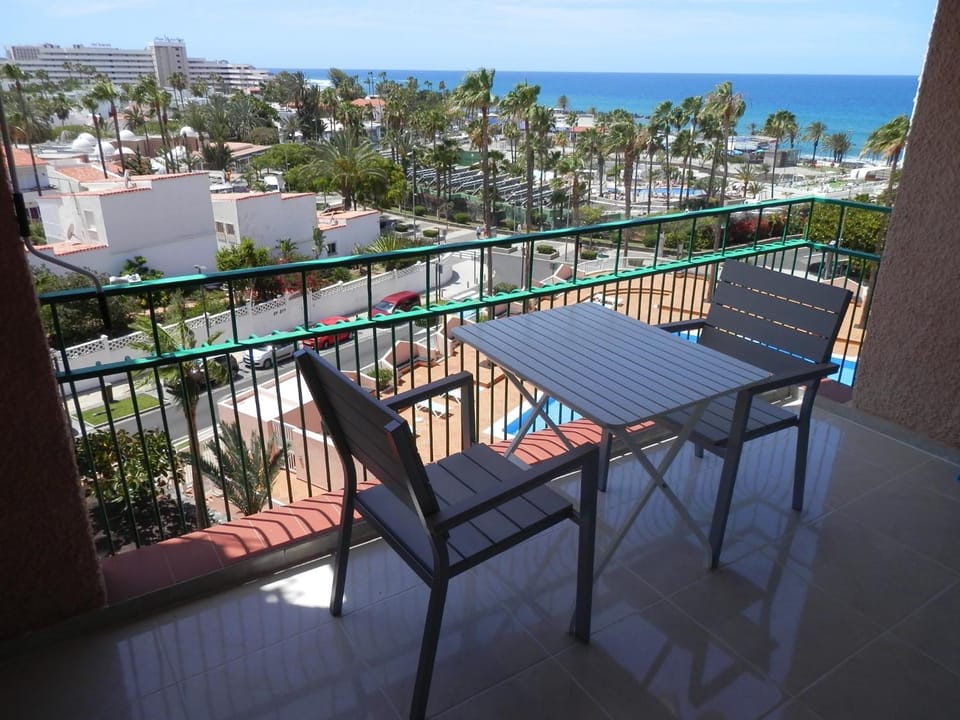 Balcony/Terrace, City view, City view, Pool view, Pool view, Sea view, Sea view