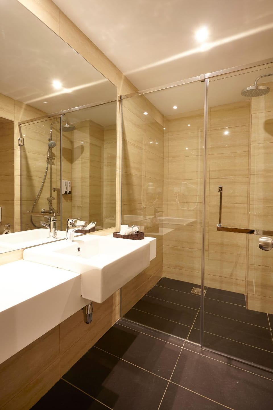 Hotel Six Seasons @ Mid Valley Hotel in Federal Territory of Kuala Lumpur
