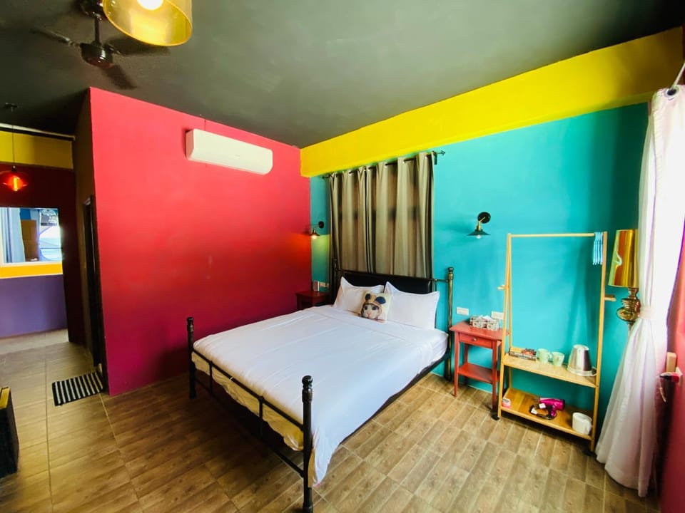 Photo of the whole room