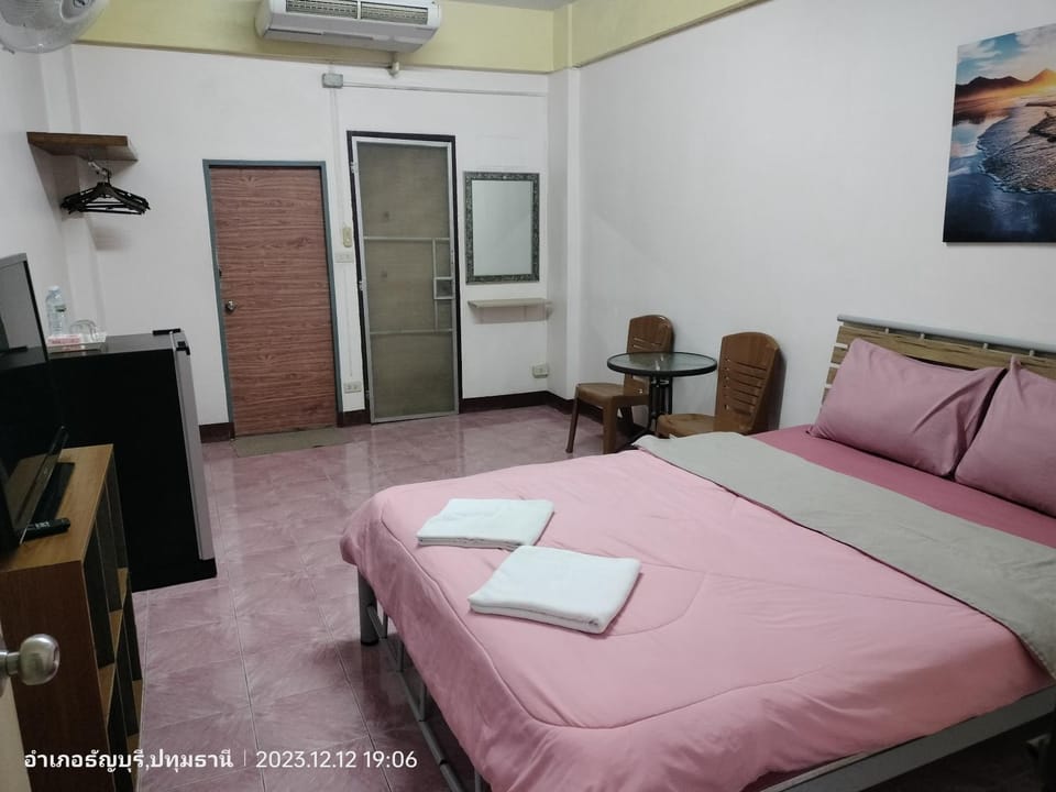 DD Mansion Bed and Breakfast in Laos