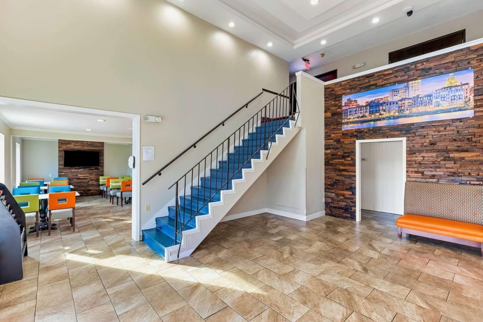 Lobby or reception, On site