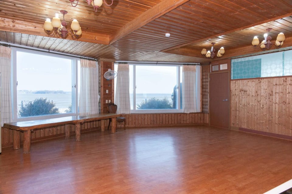 Sunrise Pension Hotel in Gyeonggi-do