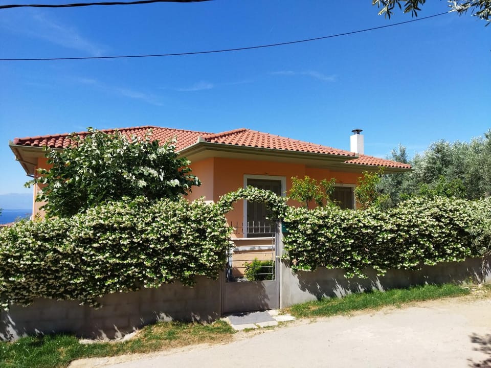 Property building, Spring