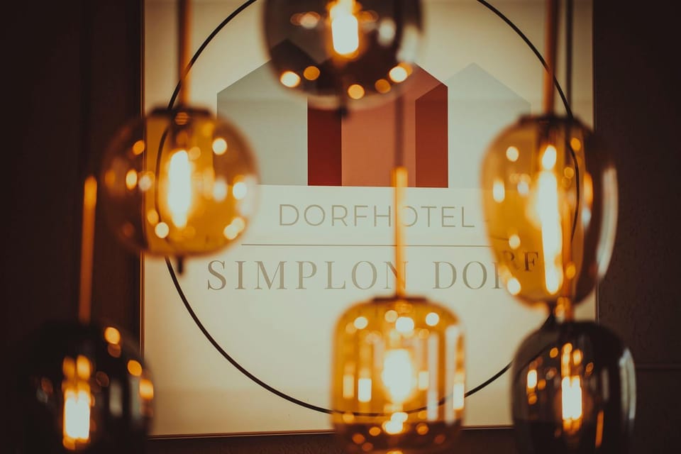 Logo/Certificate/Sign