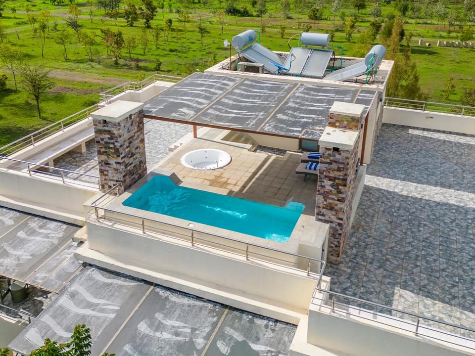 Natural landscape, Bird's eye view, Pool view, Swimming pool