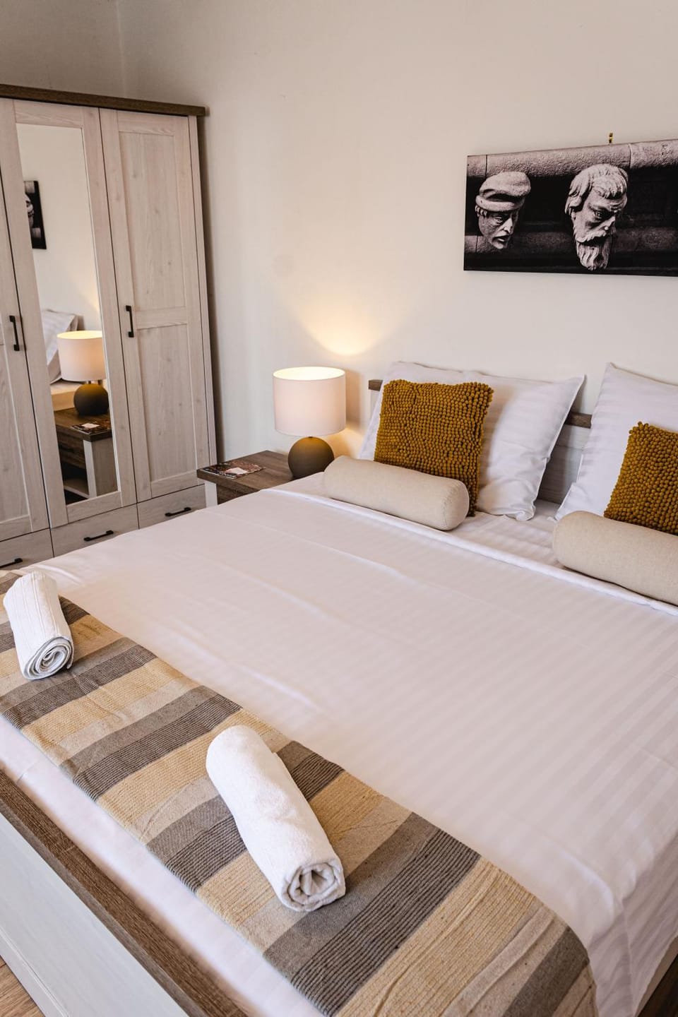 Bed, Bedroom