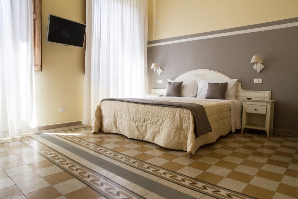 Other, Decorative detail