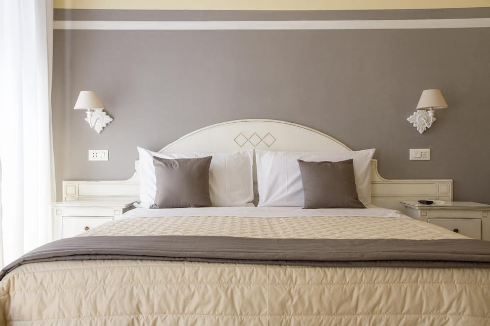 Other, Photo of the whole room, Decorative detail