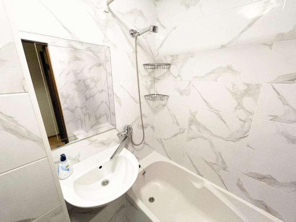 Shower, Bathroom, Bath