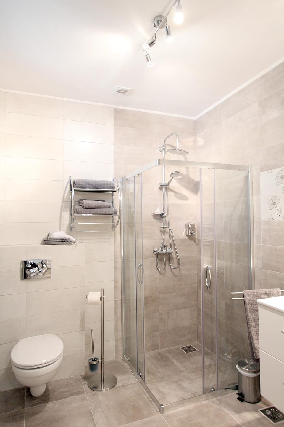 Shower, Bathroom