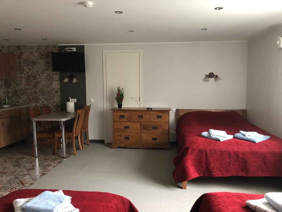 Dining area, Bedroom