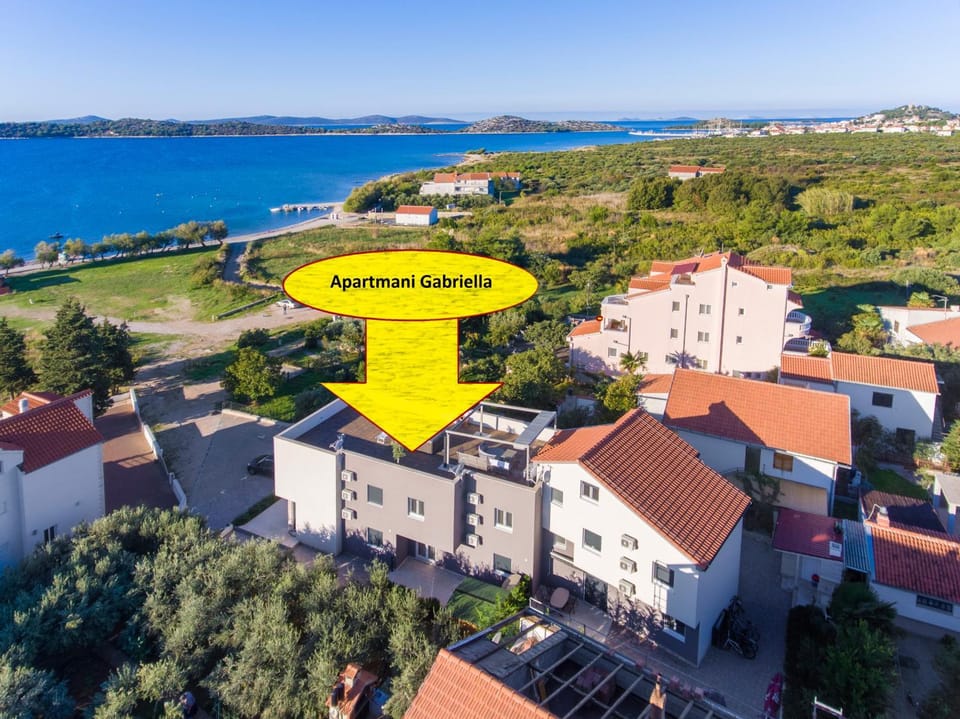Property building, Bird's eye view