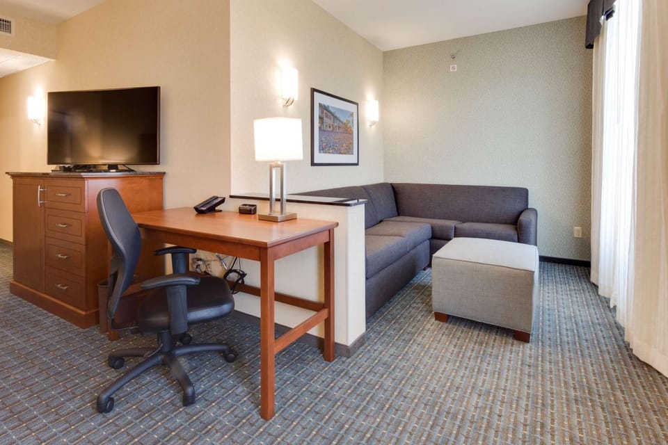 Photo of the whole room, Bedroom, On site