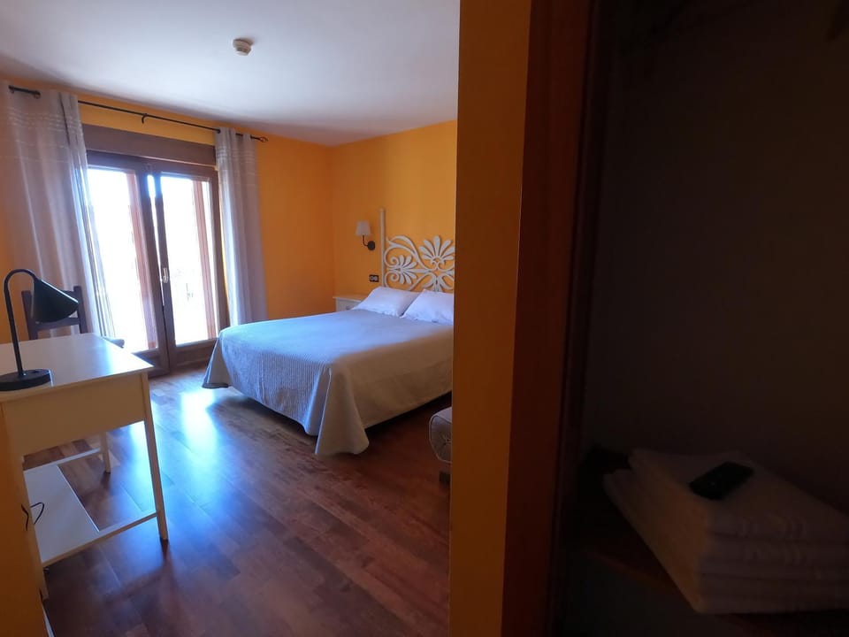Hostal plaza mayor carrión de los condes Bed and Breakfast in Castile and León