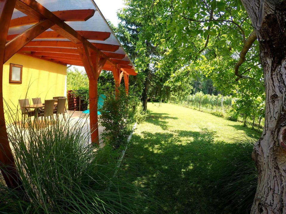 Spring, Day, Natural landscape, Garden, Garden view