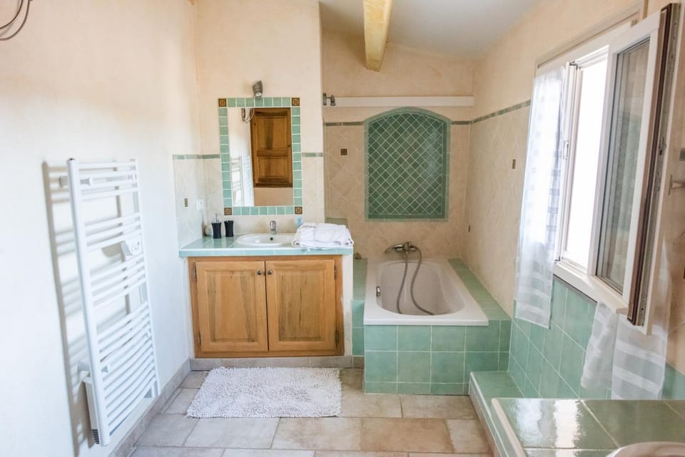 Chateau de Sainte Croix Bed and Breakfast in French Riviera