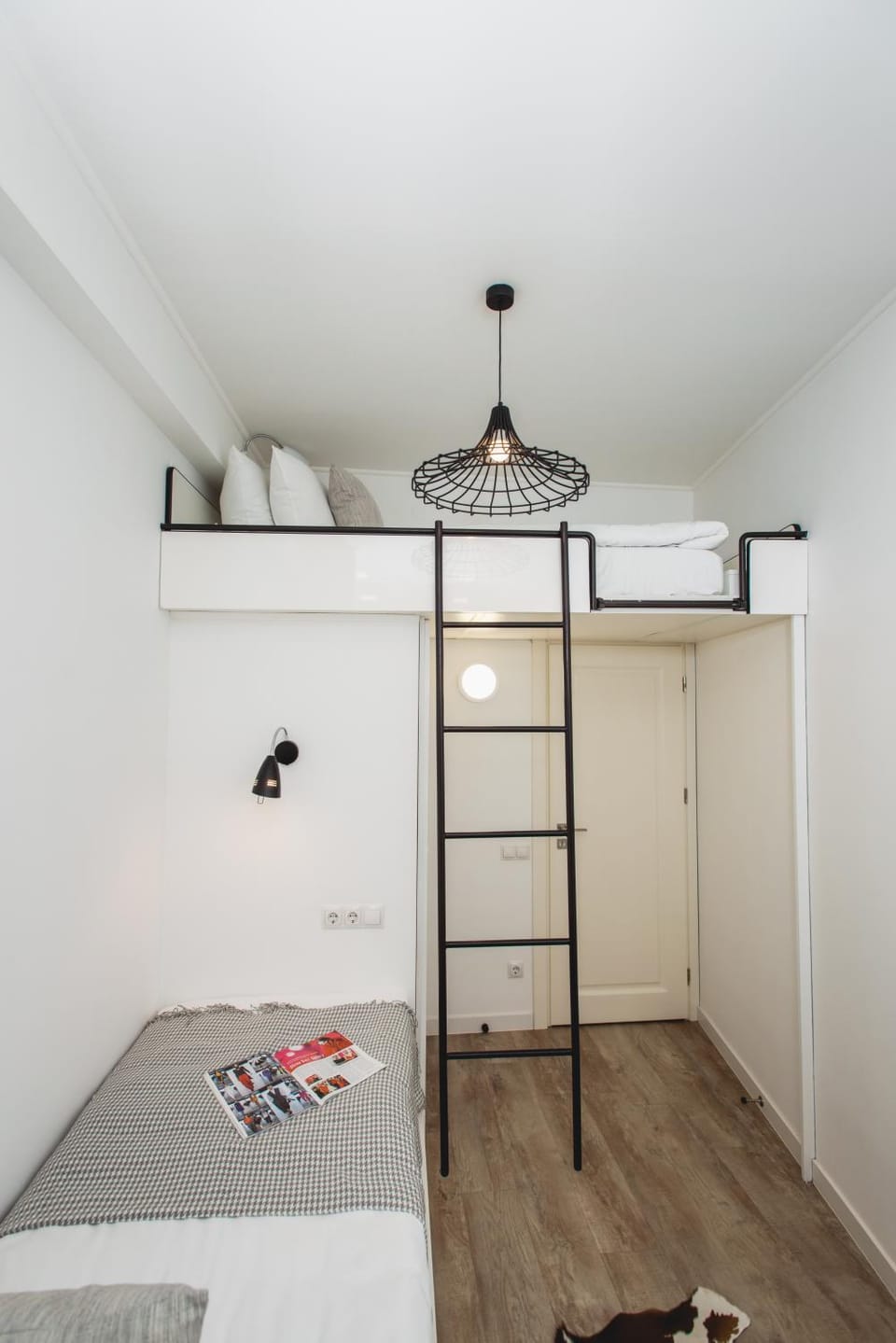 bunk bed