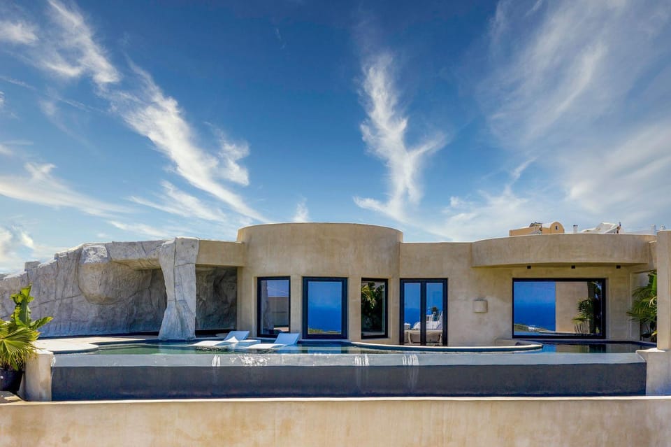 Balcony/Terrace, Swimming pool