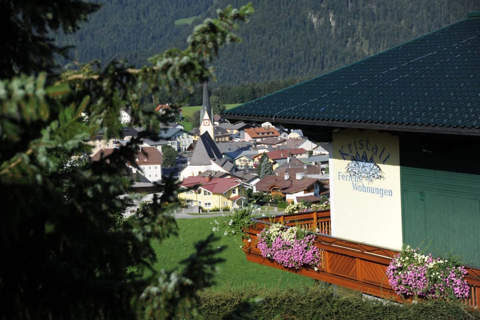 City view, Mountain view