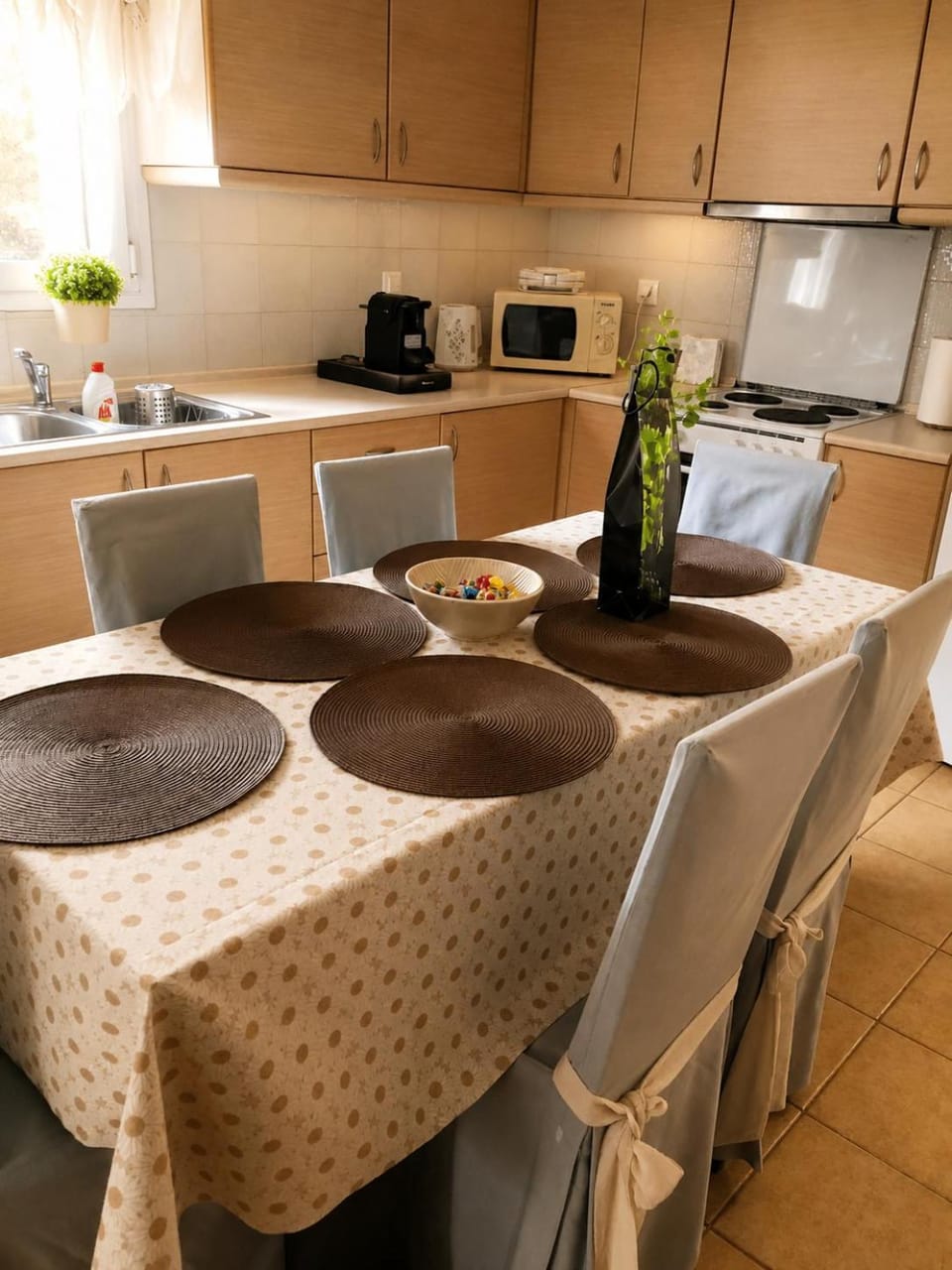 Kitchen or kitchenette, Dining area, oven, stove, kitchen
