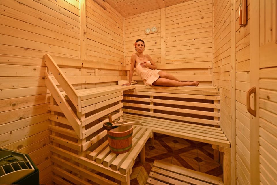 Sauna, Spa and wellness centre/facilities