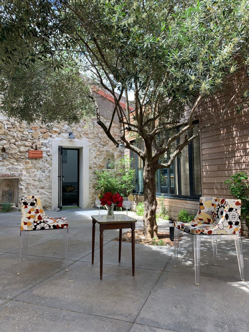 Patio, Spring