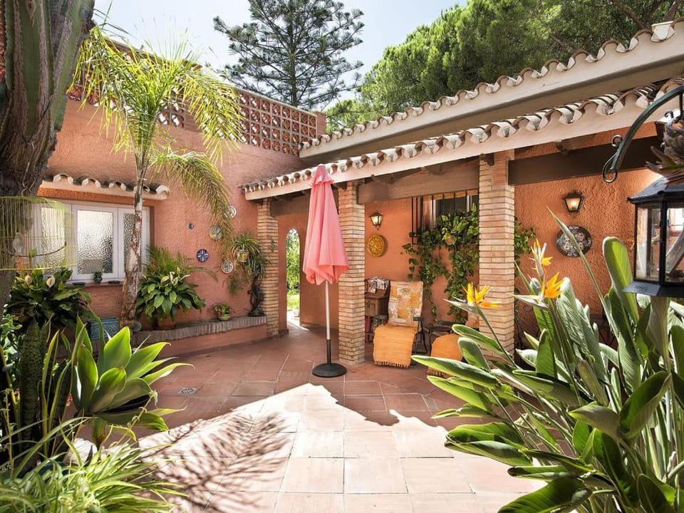 Property building, Patio