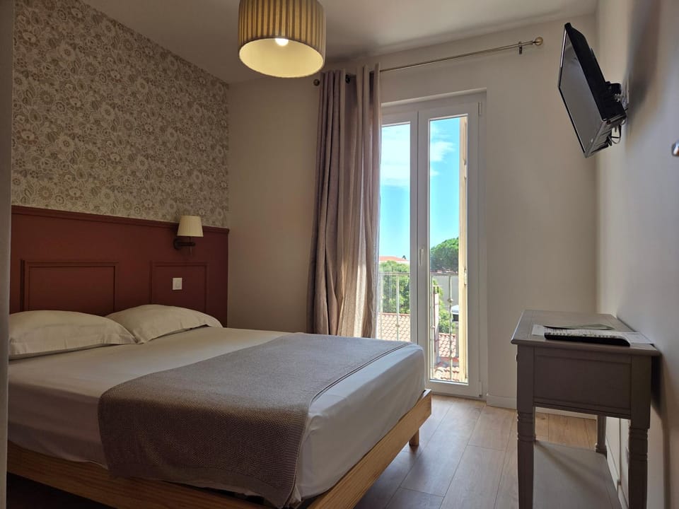 Hotel Le Centre Hotel in Le Boulou
