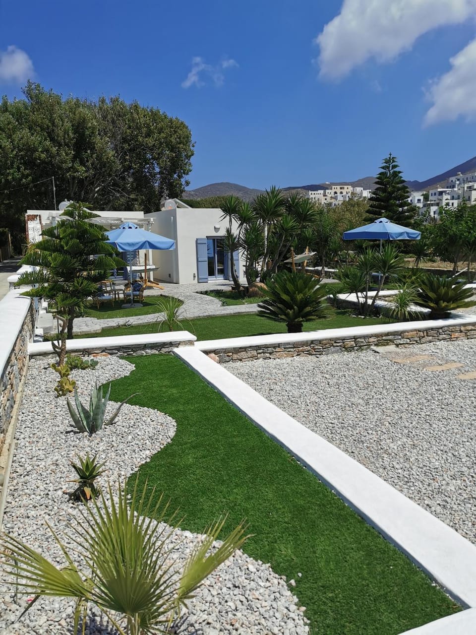 Property building, Garden view