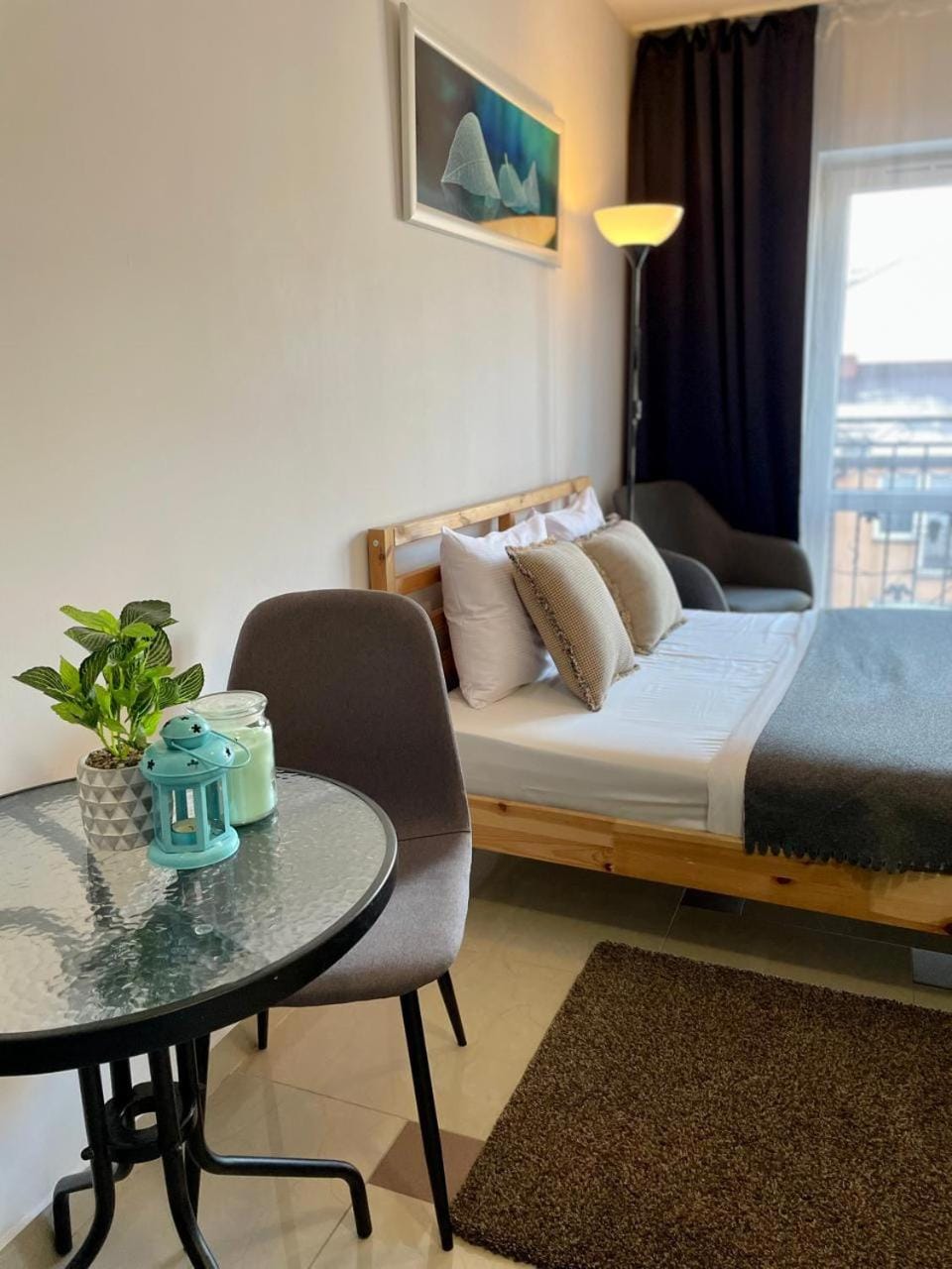 Bed, Photo of the whole room
