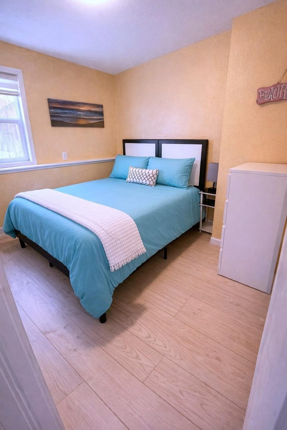 CasaViva Garden - 2BR with Firepit, S'mores & Kids Playset - Walk to Eats, Near Zoo, SeaWorld & Balboa Park Apartment in San Diego