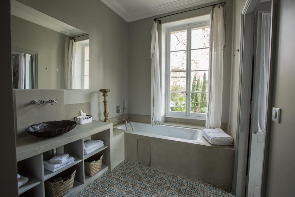 Shower, Bathroom, Bath, towels