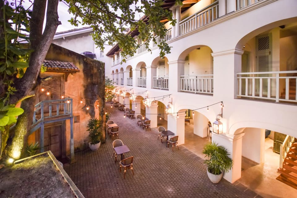 Facade/entrance, Bird's eye view, Garden, Dining area, On site, Garden view, Sunset