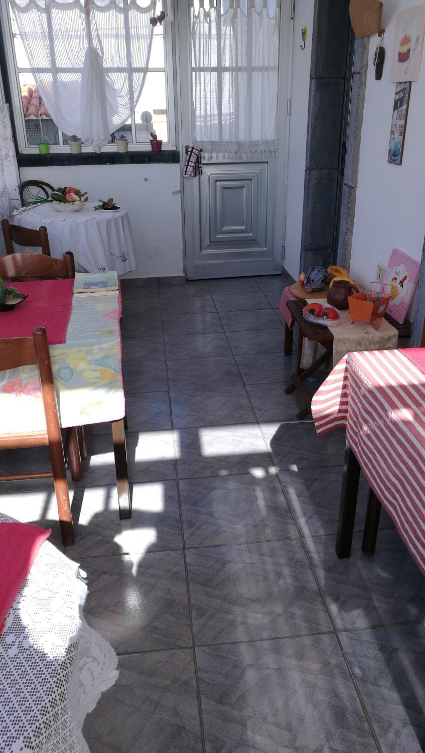 Dining area, Breakfast