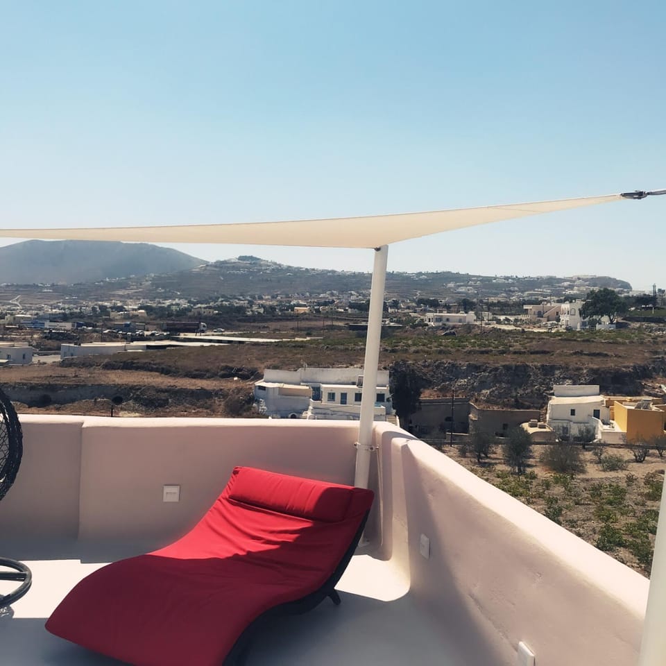 Santorini’s Diamond Houses House in Santorini
